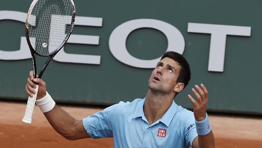 Le Serbe Novak Djokovic défait en finale de Roland-Garros par Rafael Nadal, le 8 juin 2014