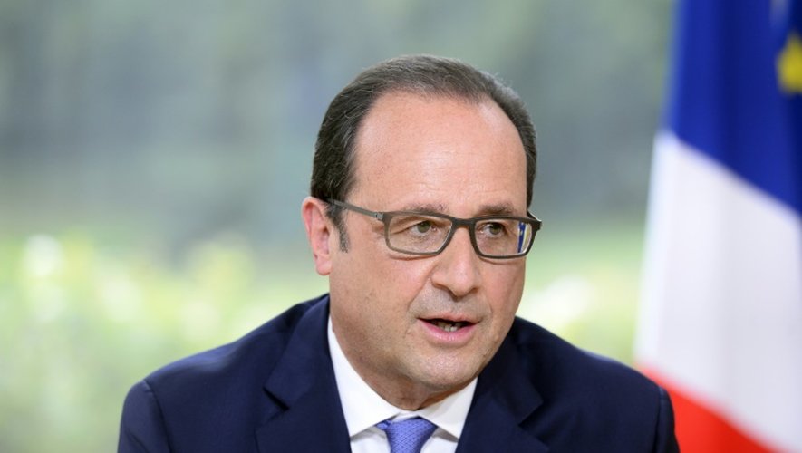 Le président français François Hollande au palais de l'Elysée à Paris le 14 juillet 2015