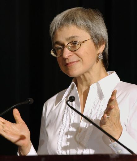 La journaliste russe tuée en 2006 Anna Politkovskaïa, le 16 octobre 2002 à New York