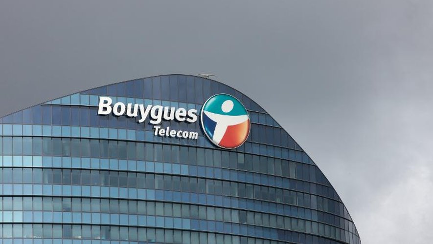 La tour de Bouygues Telecom à Issy-les-Moulineaux près de Paris, le 14 juillet 2012