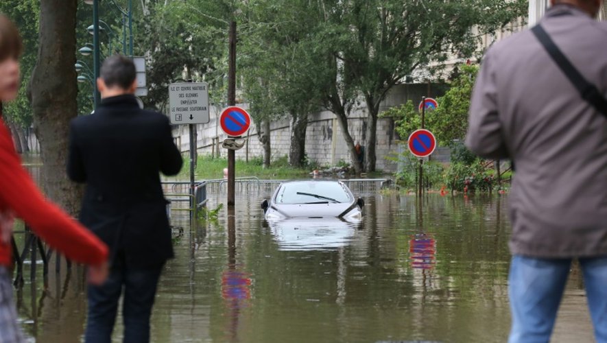 Le montant final des dommages occasionnés par les inondations sserait compris entre 900 millions et 1,4 milliard d'euros