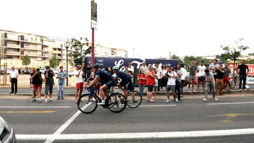 Lance Armstrong, "homme du jour" à Rodez