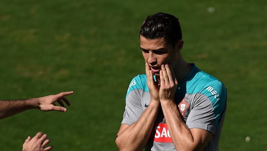 Le Portugais Cristiano Ronaldo à l'entraînement à Campinas, le 12 juin 2014