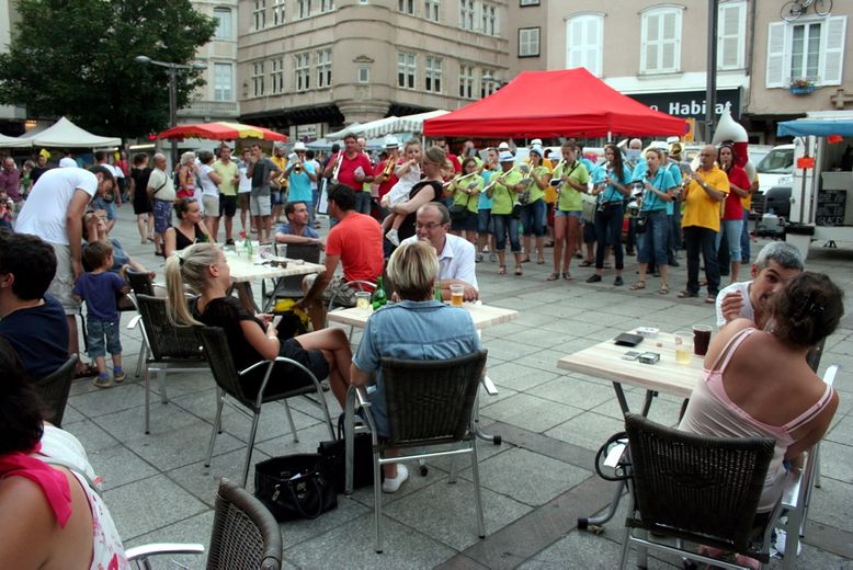Le Tour quitte Rodez et l'Aveyron