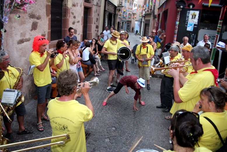 Le Tour quitte Rodez et l'Aveyron