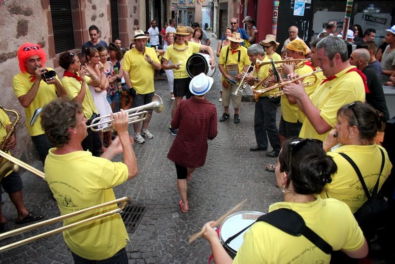 Le Tour quitte Rodez et l'Aveyron
