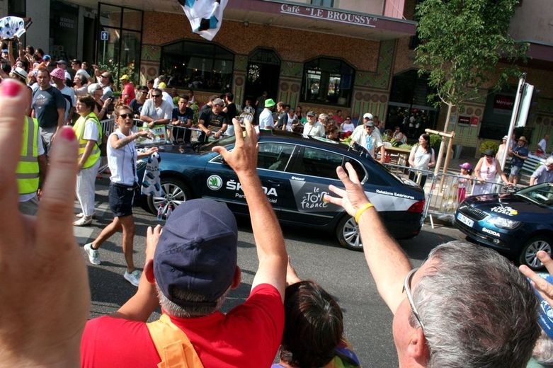 Le Tour quitte Rodez et l'Aveyron