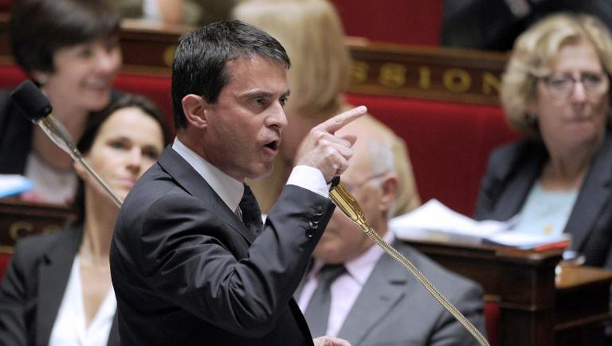 Le Premier ministre Manuel Valls à l'assemblée nationale le 17 juin 2014