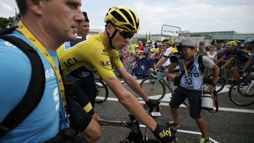 Le Britannique Chris Froome à l'arrivée de la 15e étape du Tour de France à Valence, le 19 juillet 2015