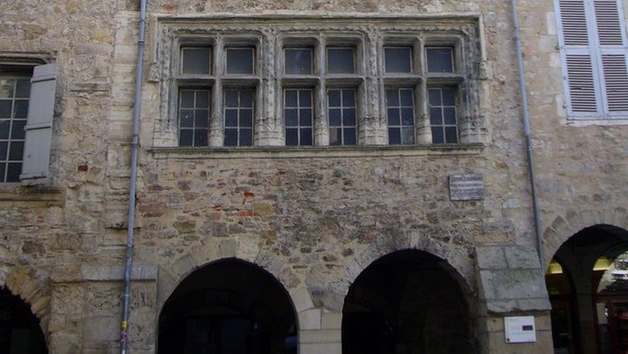 Découverte de trois demeures des 15e et 16e siècles à Villefranche-de-Rouergue.