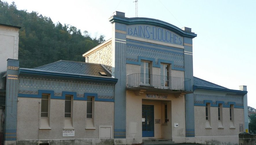 Les anciens Bains-Douches de Villefranche-de-Rouergue.