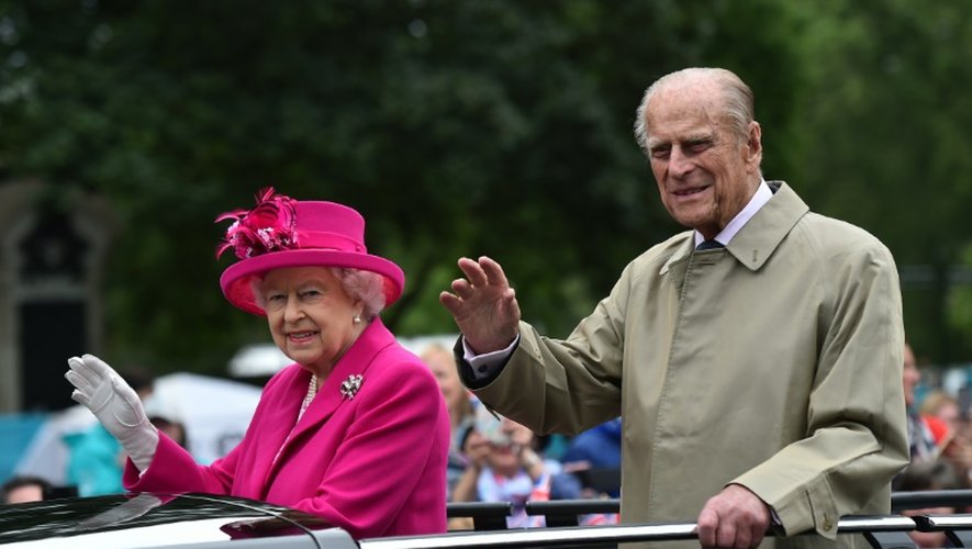 La reine Elizabeth II et le prince Philip, le 12 juin 2016 à Londres