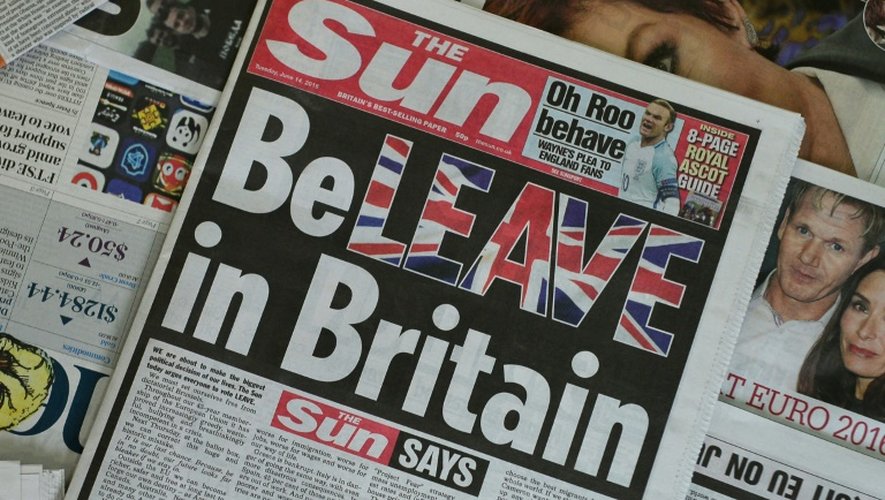La Une du quotidien populaire The Sun le 14 juin 2016 appelant ses lecteurs à voter contre le maintien dans l'UE, jouant sur les mots "quitter" (leave) et "croire (believe) dans la Grande-Bretagne"