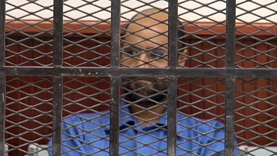 Seif al-Islam, un des fils de l'ex-dirigeant Mouammar Kadhafi, jugé à Zenten, le 2 mai 2013
