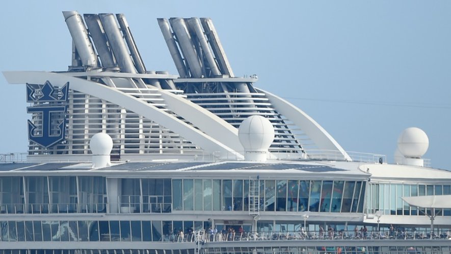 Le paquebot de la Royal Carribean "Allure of the Seas", en escale le 21 juillet 2015 dans le port de Marseille