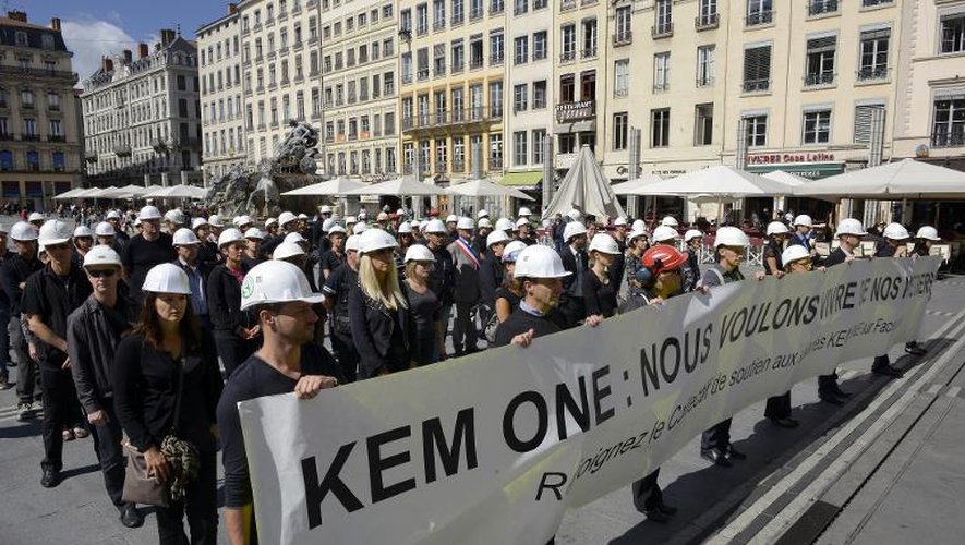 Les employés de Kem One manifestent pour défendre leurs emplois, le 9 septembre 2013 à Lyon