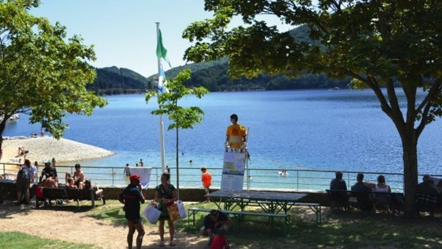 Pour un séjour farniente ou plus sportif, le lac propose des aménagements et des activités attrayantes.
