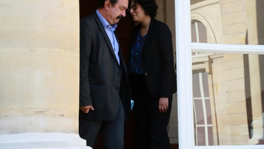 Philippe Martinez et  Myriam El Khomri à l'issue de leur rencontre le 17 juin 2016 au ministère du Travail à Paris