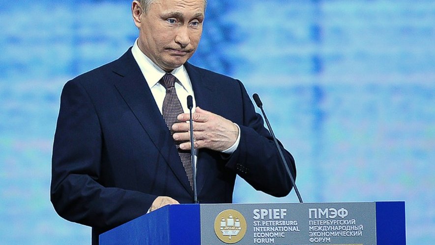 Le président russe Vladimir Poutine à Saint Petersbourg, le 17 juin 2016