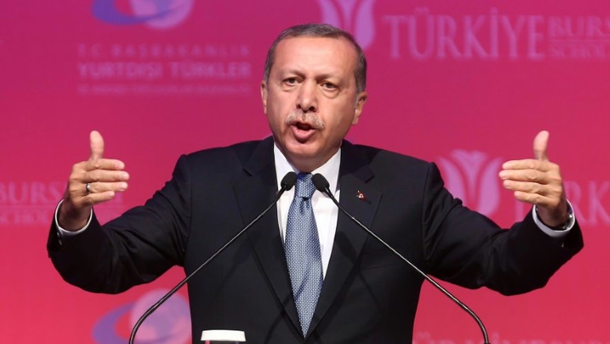 Le président turc Tayyip Erdogan lors d'un discours à Ankara le 11 juin 2015