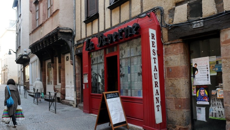 Située rue de l'embergue à Rodez, La Taverne emploie actuellement deux salariés.