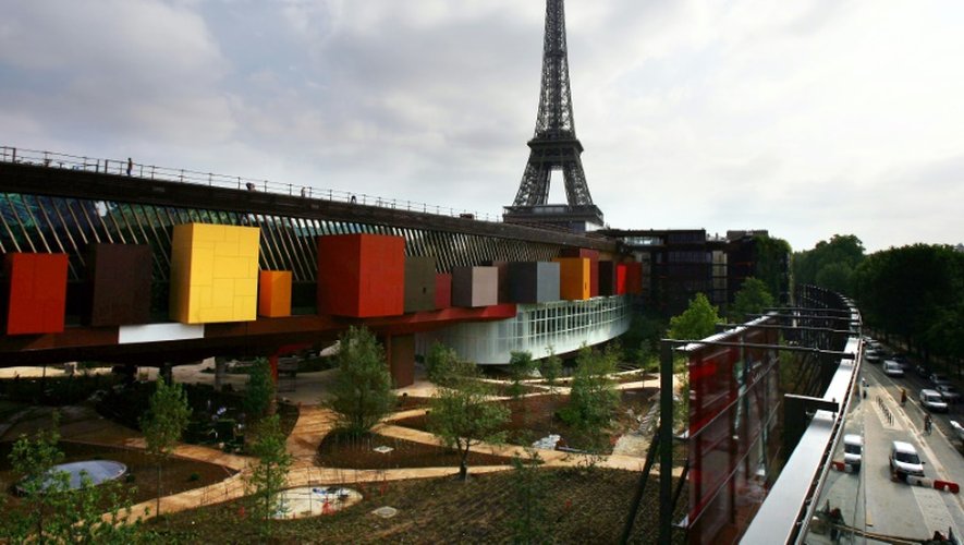Le musée du Quai Branly le 15 juin 2006 à Paris