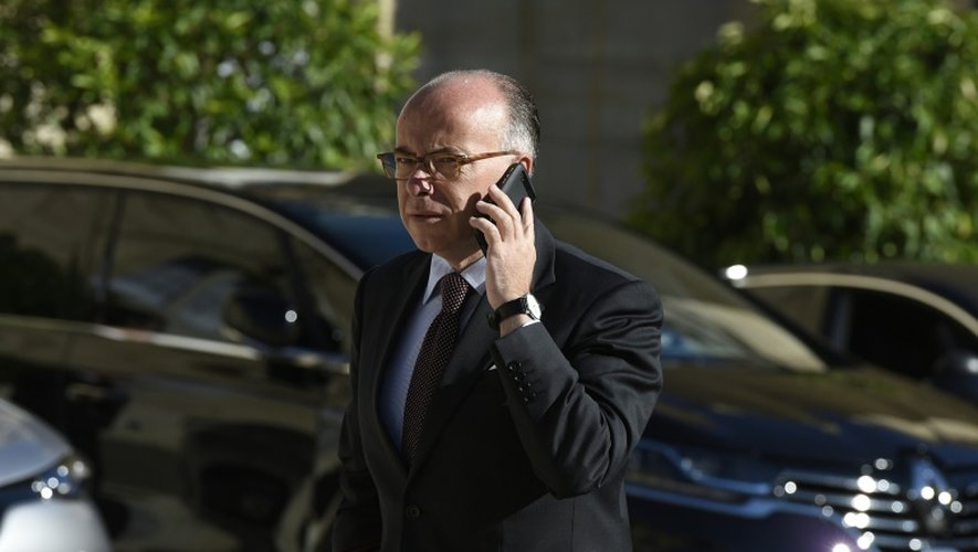 Le ministre de l'Intérieur Bernard Cazeneuve à Paris le 30 juin 2015