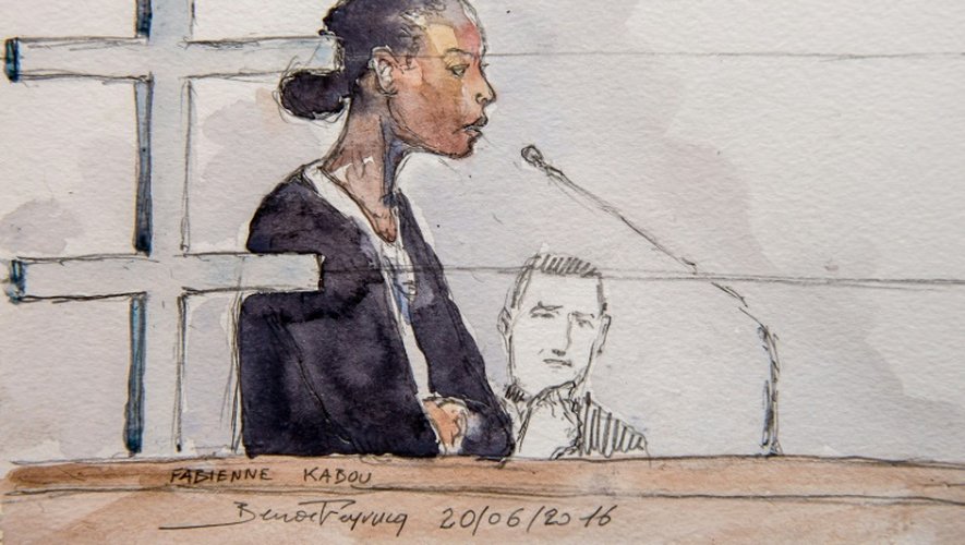 Croquis d'audience de Fabienne Kabou au premier jour de son procès devant la cour d'assises de Saint-Omer, le 20 juin 2016