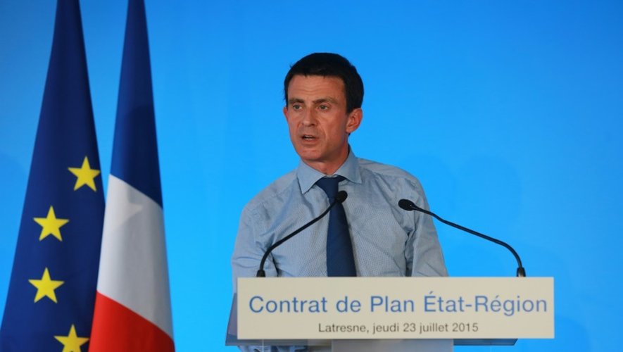 Le Premier ministre Manuel Valls à Latresne le 23 juillet2015