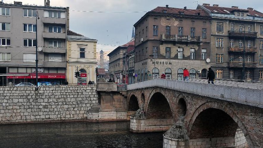 Vue prise le 14 janvier 2014 d'un pont de Sarajevo, près duquel le destin de l'Europe a basculé, le 28 juin 1914, avec l'assassinat de l'archiduc d'Autriche François Ferdinand par le jeune nationaliste serbe bosniaque Gavrilo Princip