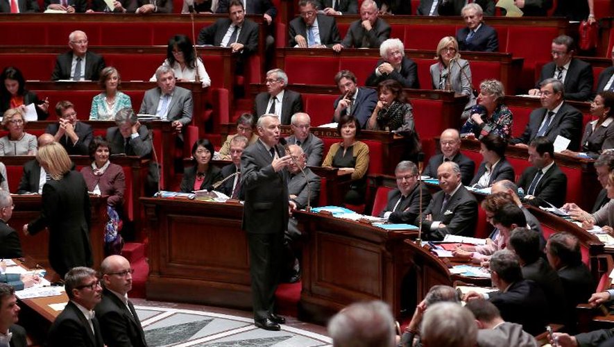 Jean-Marc Ayrault s'exprime devant l'Assemblée nationale le 1er octobre 2013