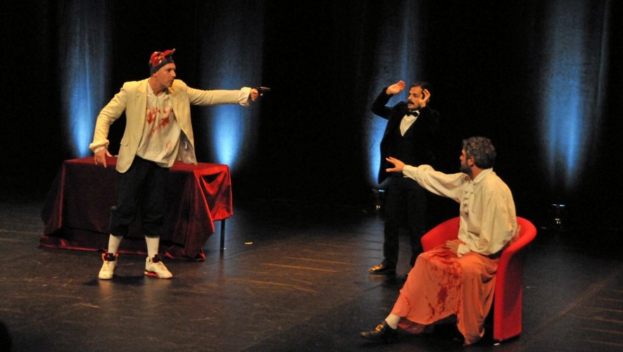 Samedi, la comédie déjantée Full Métal Molière a réuni 500 spectateurs.