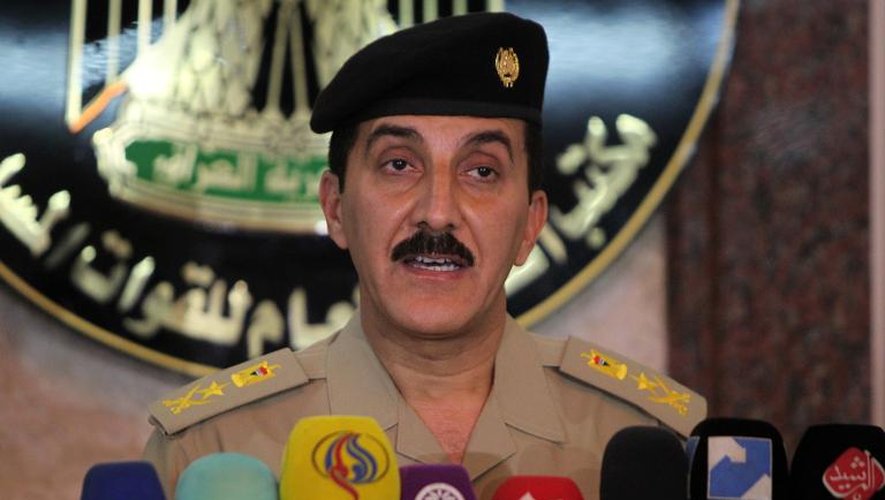 Le général Qassem Atta, conseiller de M. Maliki pour la sécurité, donne une conférence de presse sur les actions militaires menées par l'armée irakienne, le 28 juin 2014 à Bagdad
