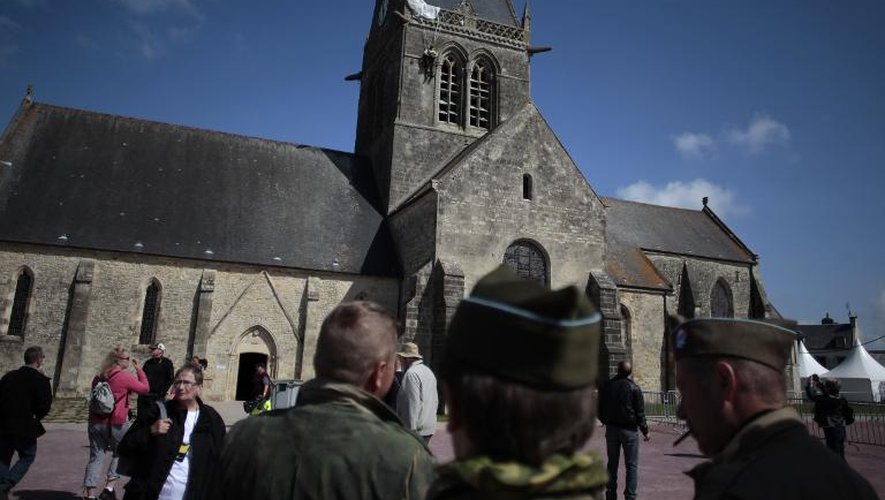 L'église de Sainte-Mère l'Eglise, en Normandie, le 31 mai 2014
