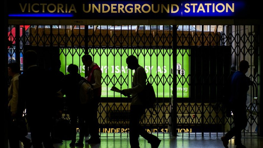 Les grilles de la station de métro londonienne Victoria Station étaient closes jeudi 6 août 2015, en raison d'une grève