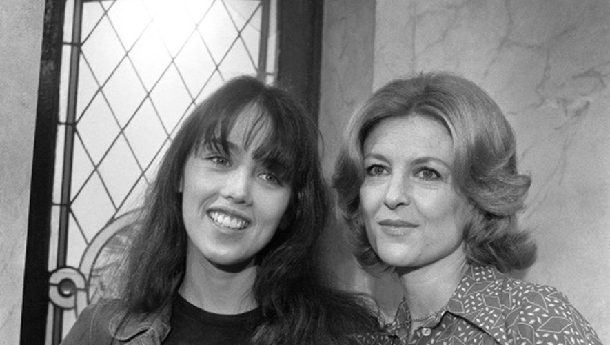 Isabelle Adjani et Nicole Cource le 23 avril 1974 à Boulogne-Billancour