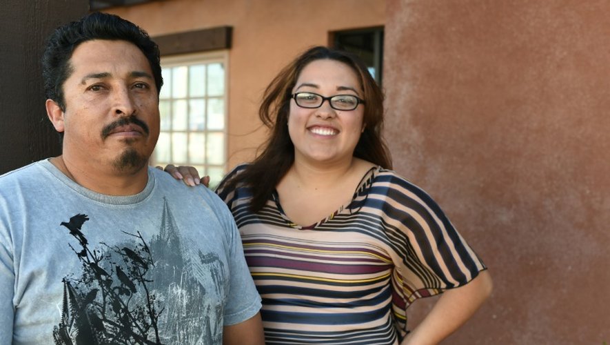 Esteban Yanez, un Mexicain sans-papiers, et sa fille  Samantha Yanez, le 16 juin 206 à  Perris en Californie