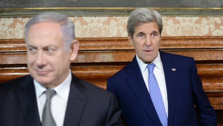 Le Premier ministre isarélien Benjamin Netanyahu rencontre le secrétaire d'Etat américain John Kerry le 27 juin 2016 à Rome