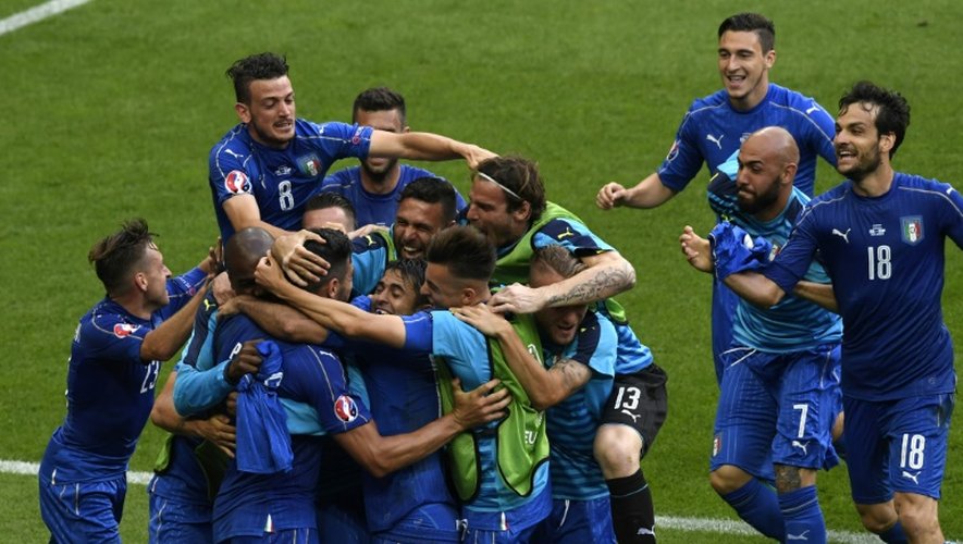 L'équipe d'Italie victorieuse de l'Espagne à l'Euro au Stade de France, le 27 juin 2016