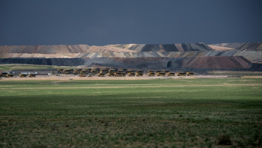 La mine de Tavan Tolgoi, la plus grosse mine de charbon de Mongolie dans le désert de Gobi, le 26 juin 2016