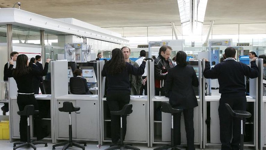 Les appareils électroniques déchargés et qui ne peuvent pas s'allumer seront désormais interdits dans les avions en partance vers les Etats-Unis