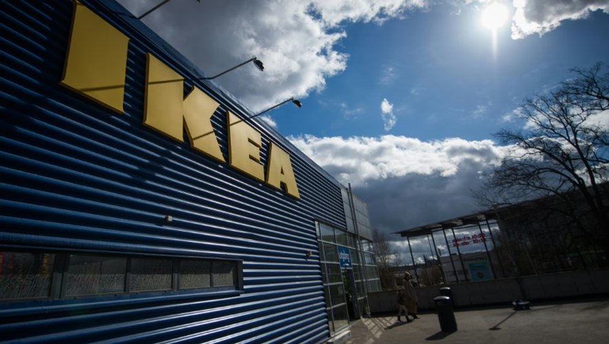 Le plus grand magasin Ikea d'Europe à Kungens Kurva, en Suède, le 30 mars 2016