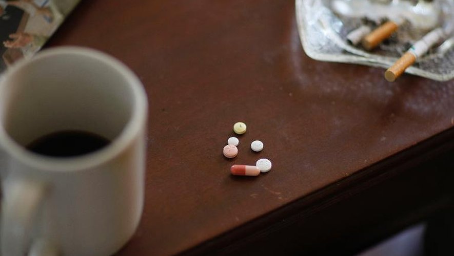Des médicaments sur une table