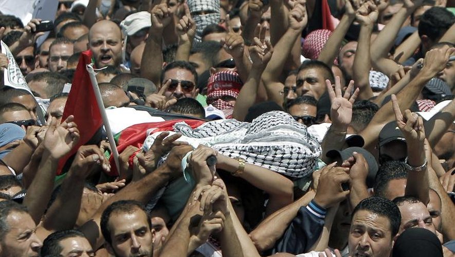 Enterrement de Mohammad Abou Khdeir, dans le quartier de Chouafat à Jérusalem-Est, le 4 juillet 2014