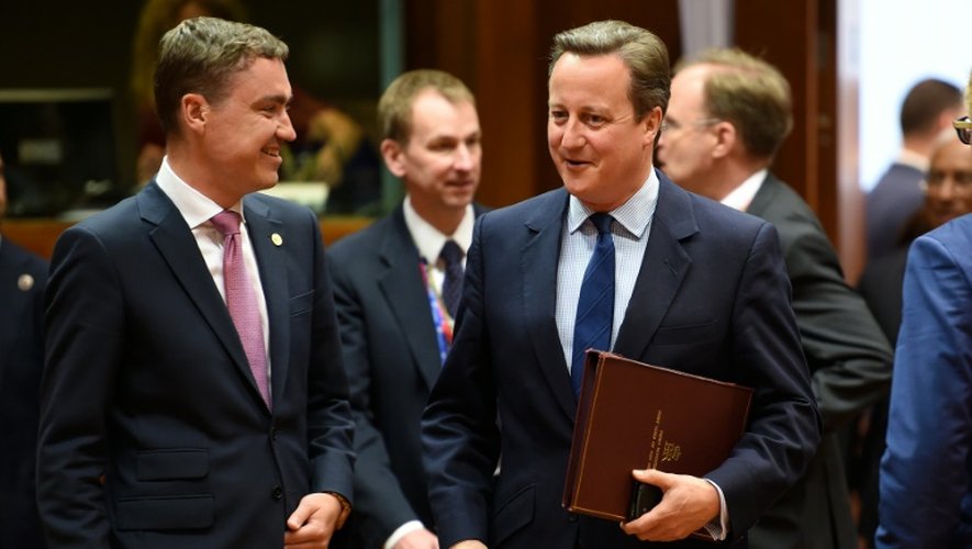 Le Premier ministre estonien Taavi Roivas et le Premier ministre britannique David Cameron le 28 juin 2016 à Bruxelles