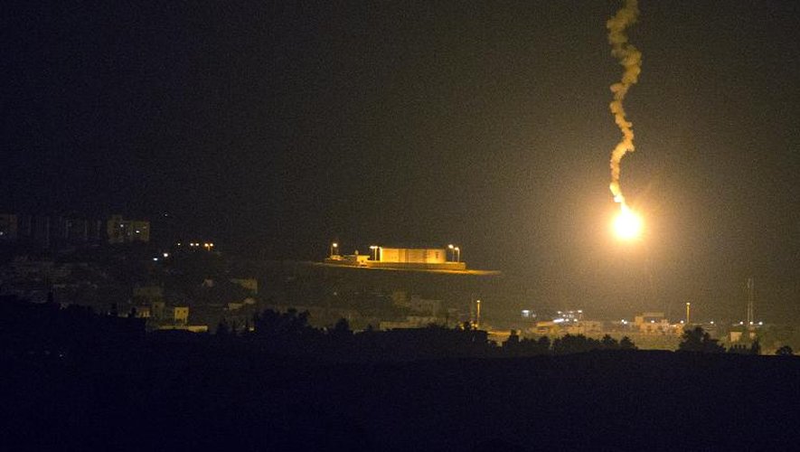 Tirs aériens israéliens sur la Bande de Gaza dans la nuit du 7 au 8 juillet 2014