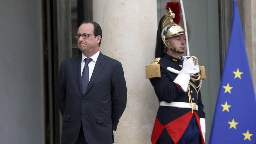 François Hollande sur le perron de l'Elysée, le 8 juillet 2014