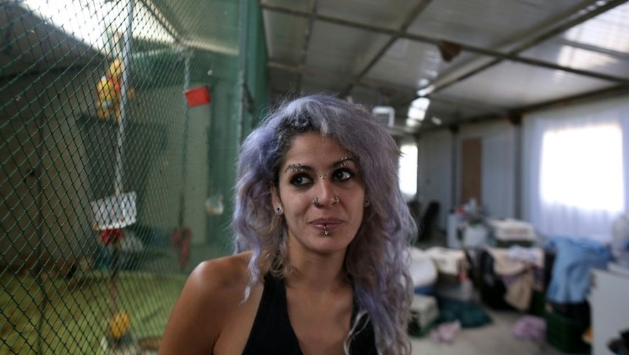Nora Lifschitz le 22 juin 2016 dans son repaire pour chauves-souris dans la vallée d'Elah en Israël