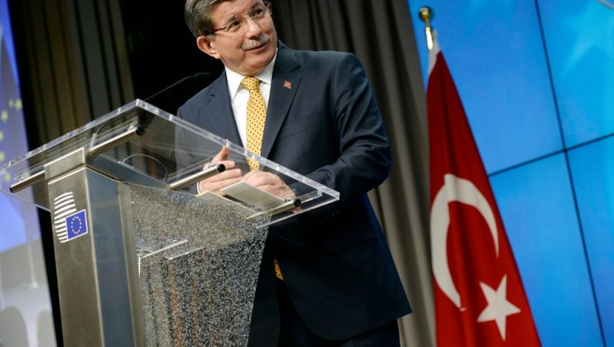 Le Premier ministre turc Davutoglu le 18 mars 2016 à Bruxelles