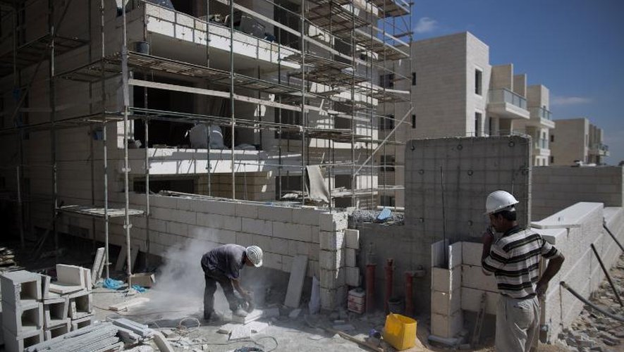 Un chantier de construction dans une colonie juive près de Jérusalem-Est, en août 2013